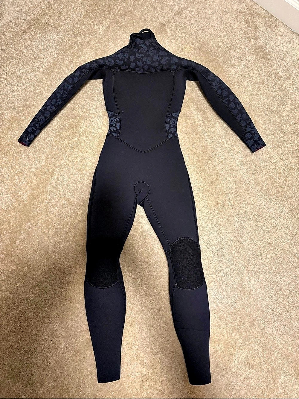 Roxy Swell 3/2 Back Zip Wetsuit Floral Black Size 4